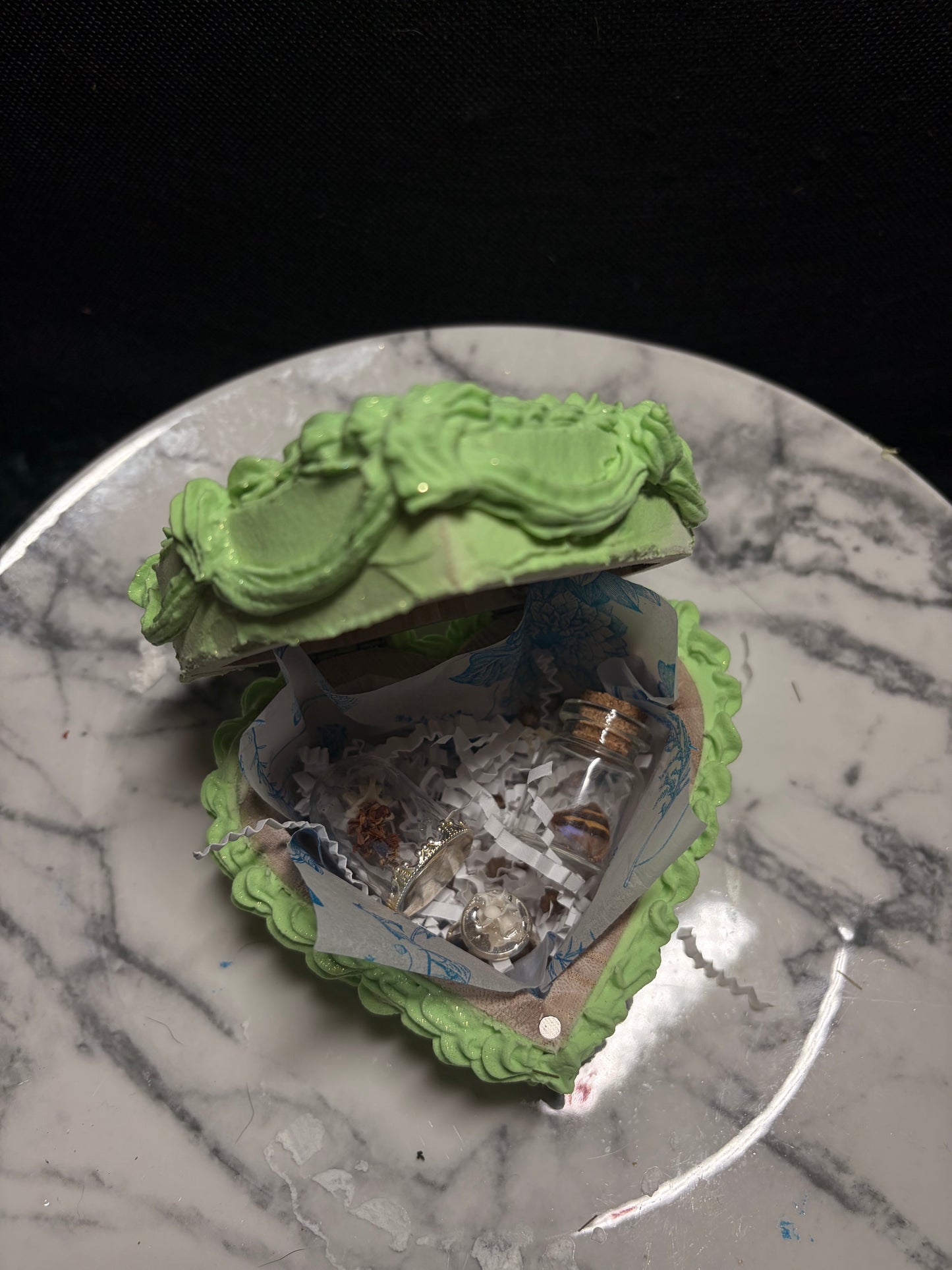 222 Angel Number Mystery Curio Confection Box